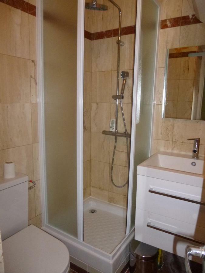 23 Rue De La Chapelle Διαμέρισμα Παρίσι Εξωτερικό φωτογραφία